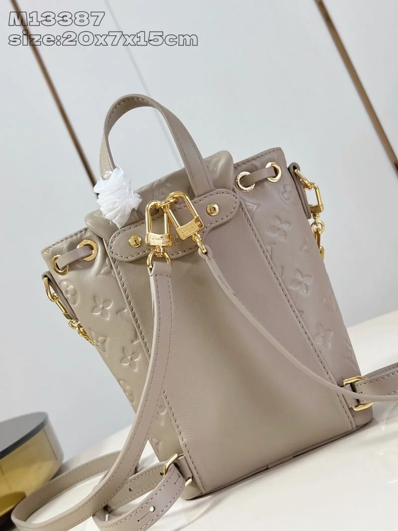 FlexibleFit Louis Vuitton Backpacks 40852