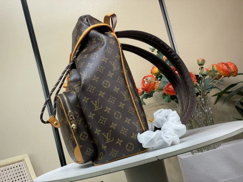 WellDesigned Louis Vuitton Backpacks 40774