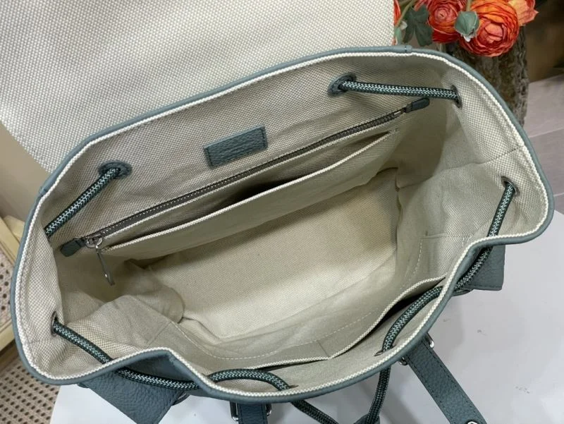Louis Vuitton Backpacks Casual 40789