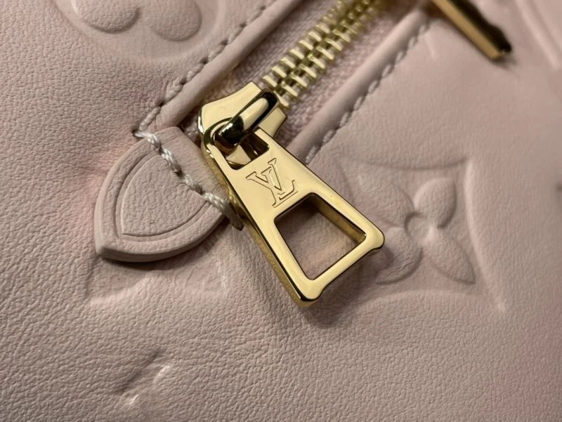 HighPerformance Louis Vuitton Backpacks 40781