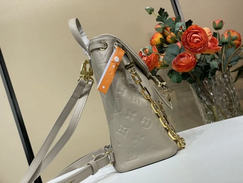 Louis Vuitton Backpacks Cozy 40782