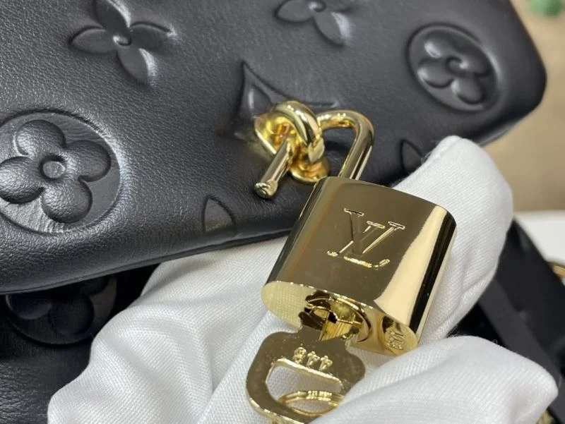FastDry Louis Vuitton Backpacks 40850