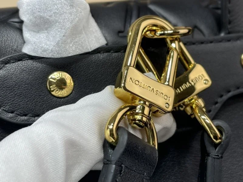 FastDry Louis Vuitton Backpacks 40850