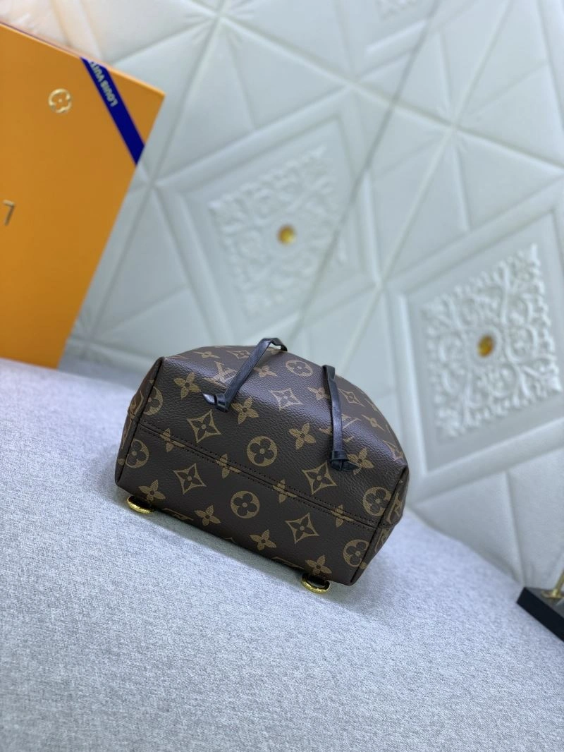 FlexibleFit Louis Vuitton Backpacks 79946