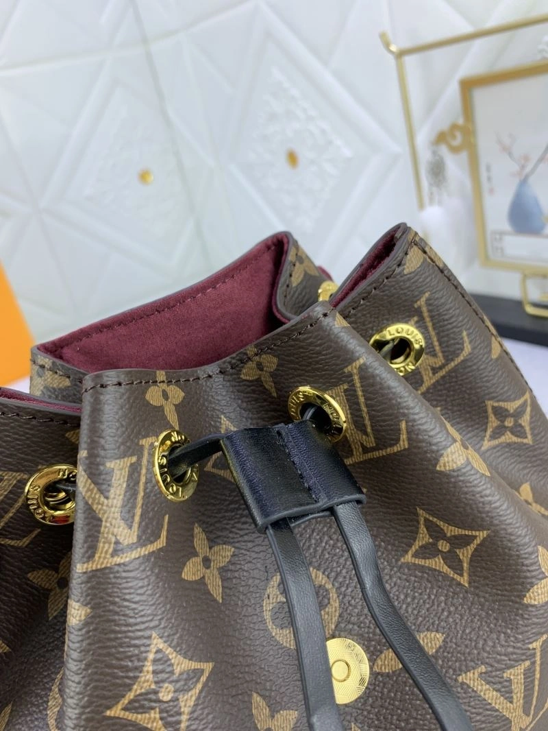 FlexibleFit Louis Vuitton Backpacks 79946