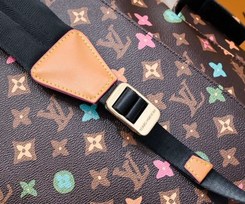Louis Vuitton Backpacks Bold 79965
