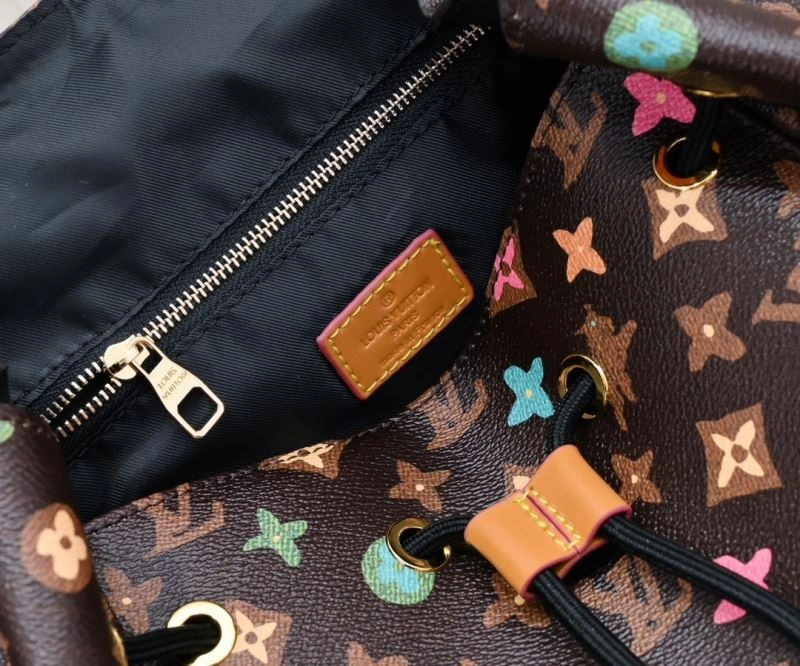 Louis Vuitton Backpacks Bold 79965