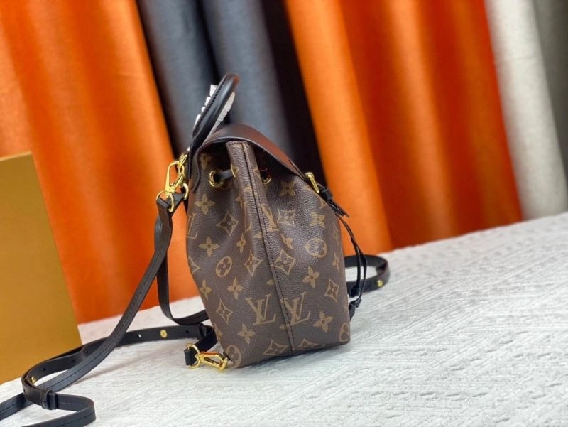 Louis Vuitton Backpacks QuickDry 79931