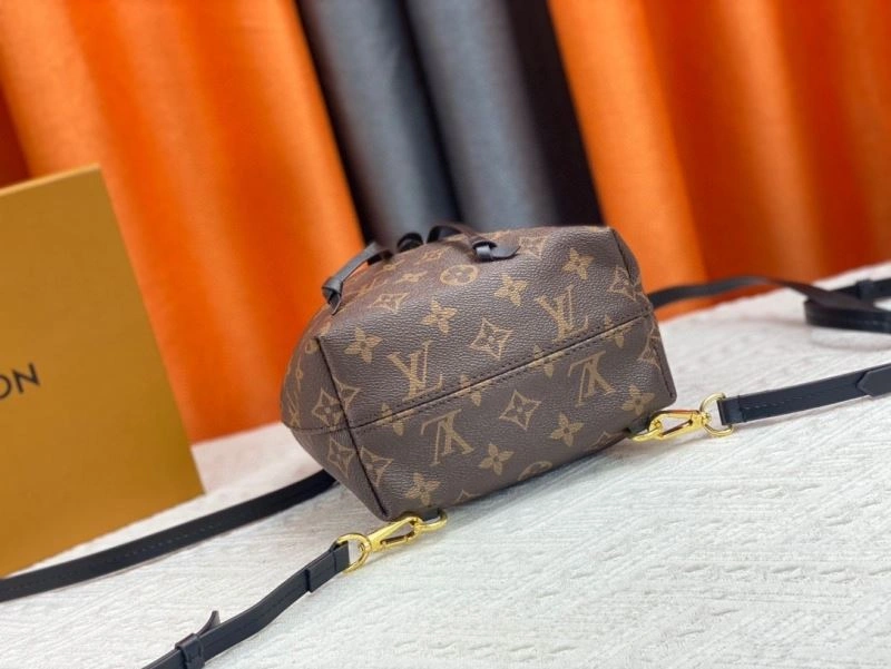 Louis Vuitton Backpacks QuickDry 79931