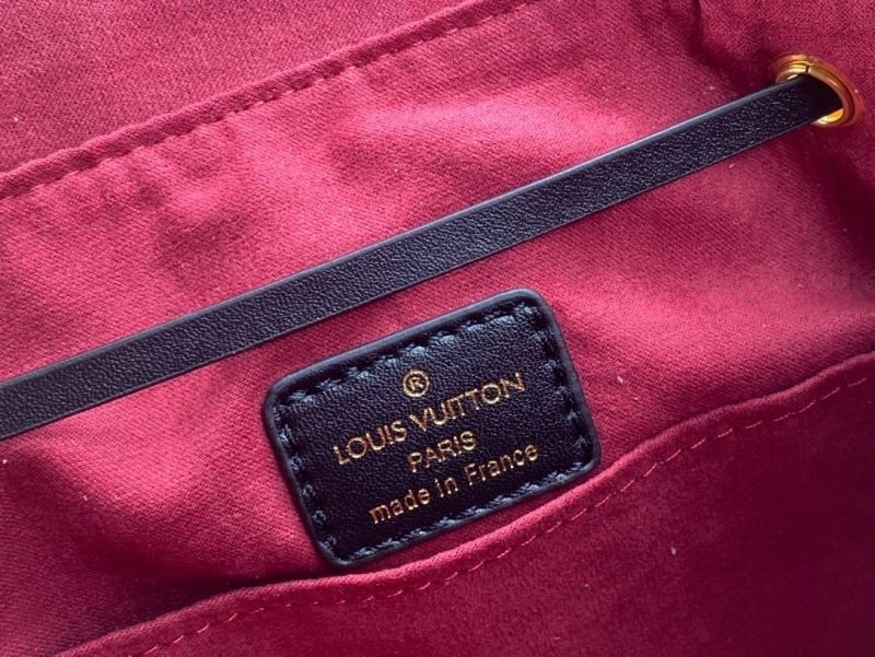 Louis Vuitton Backpacks QuickDry 79931
