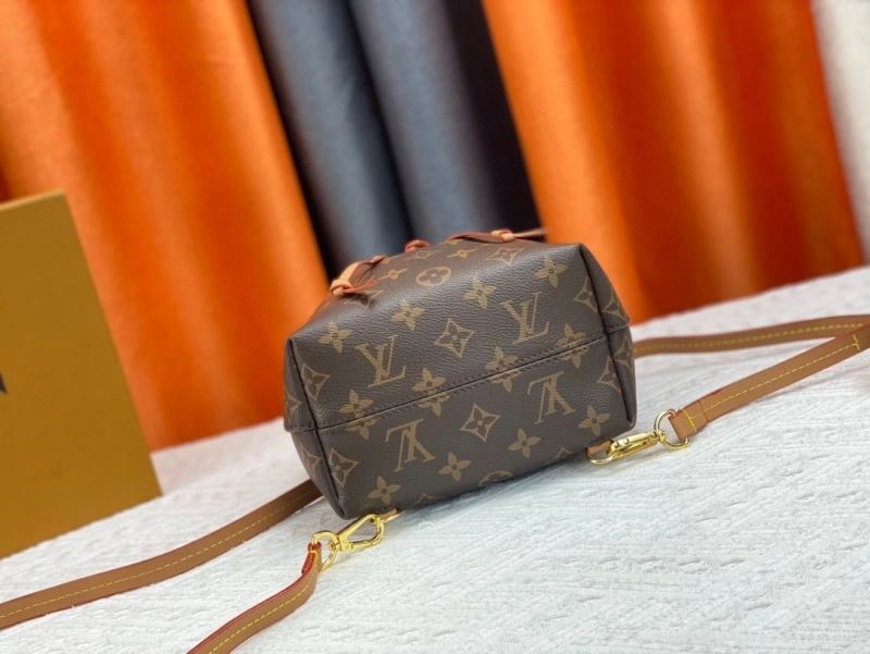 RelaxedFit Louis Vuitton Backpacks 79925