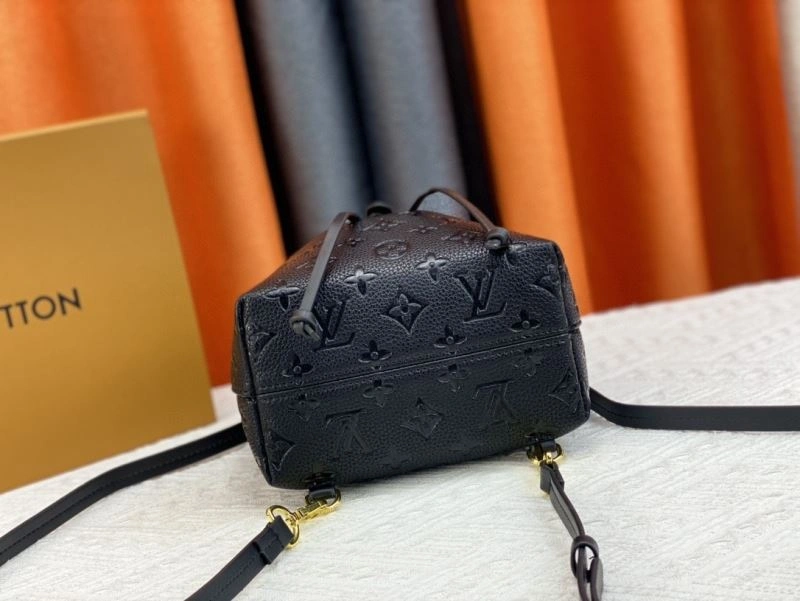 Louis Vuitton Backpacks Neat 79935