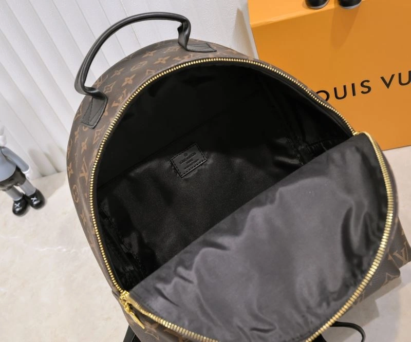 Louis Vuitton Backpacks Attractive 79926