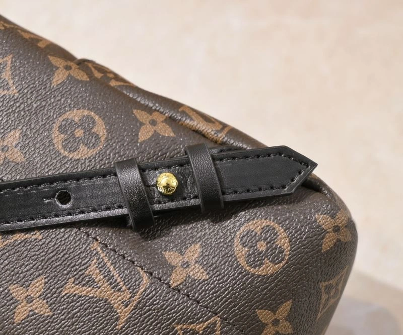 Louis Vuitton Backpacks TravelReady 79923