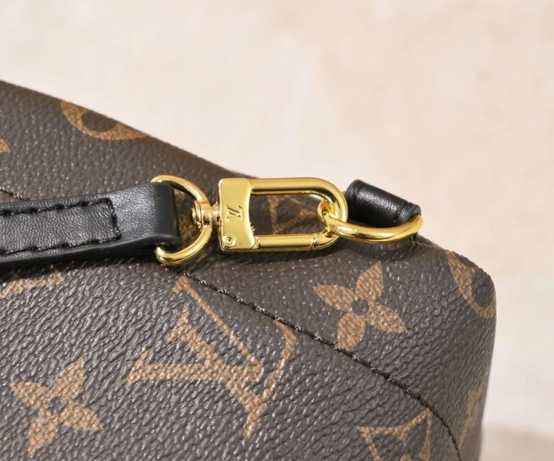 Compact Louis Vuitton Backpacks 79922