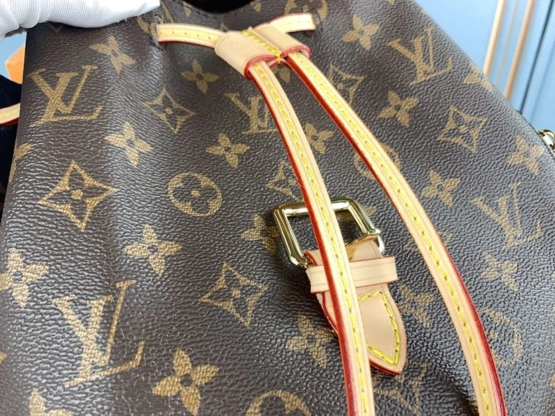 Louis Vuitton Backpacks EasyMatch 79921