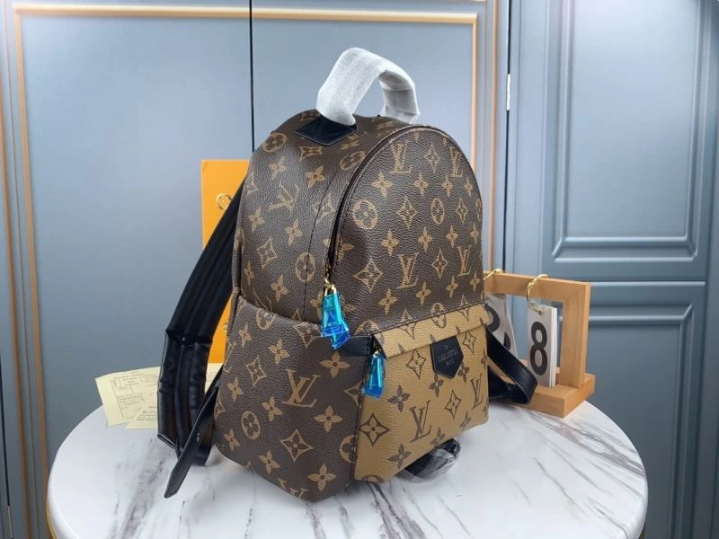 MoistureWicking Louis Vuitton Backpacks 79914