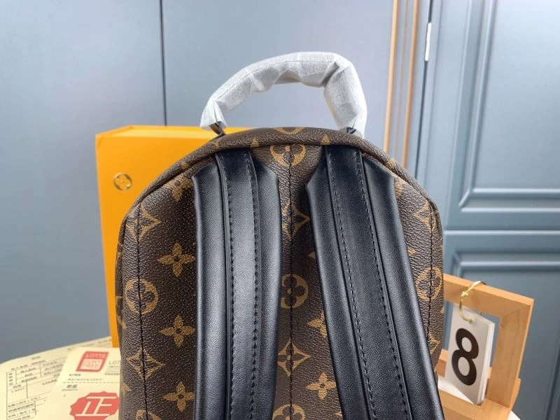 MoistureWicking Louis Vuitton Backpacks 79914