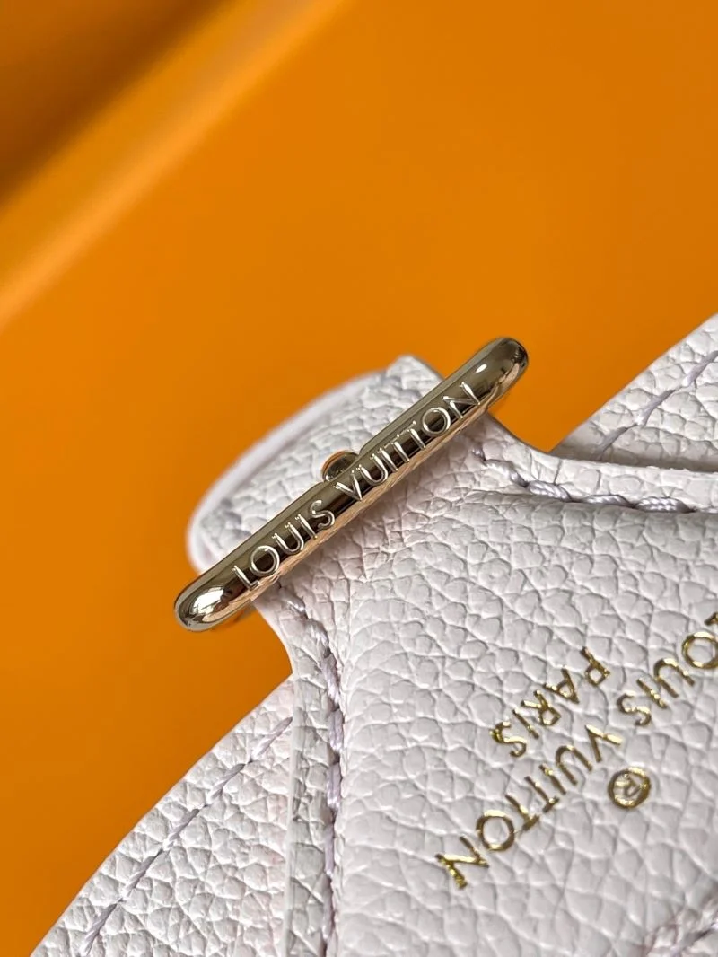 OdorResistant Louis Vuitton Backpacks 40177