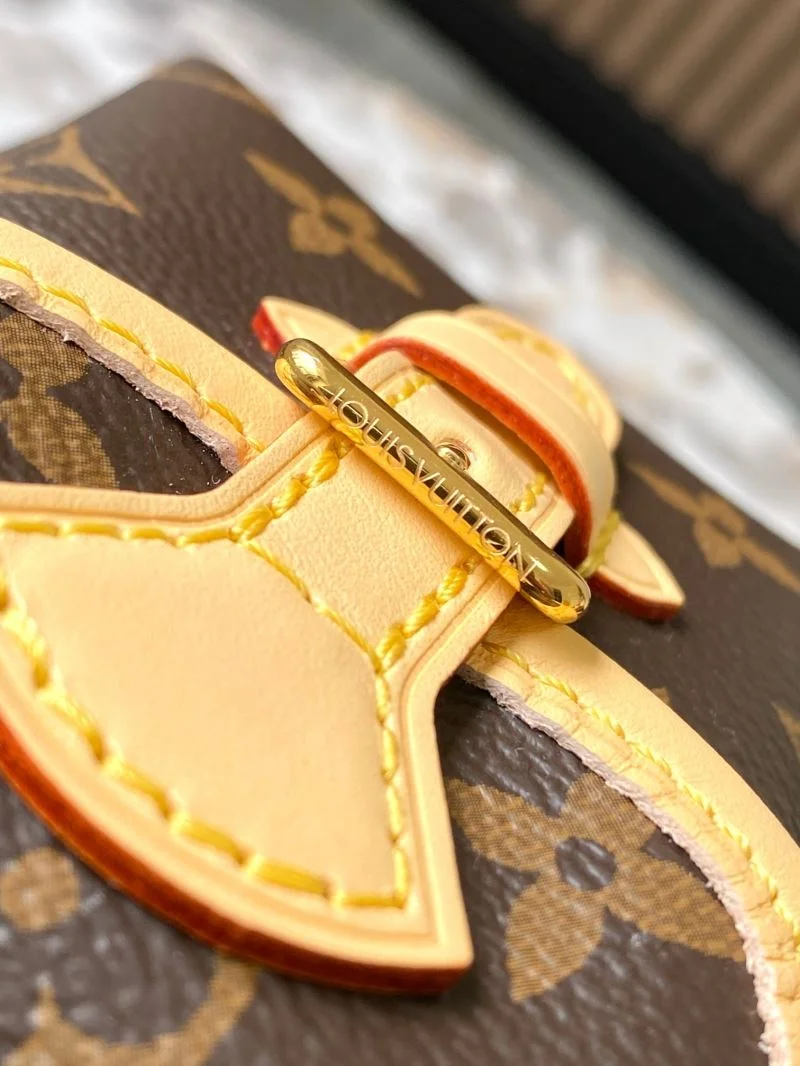 Louis Vuitton Backpacks Upgraded 40166