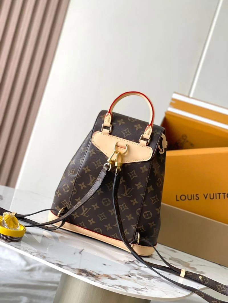 ZeroBulk Louis Vuitton Backpacks 40157