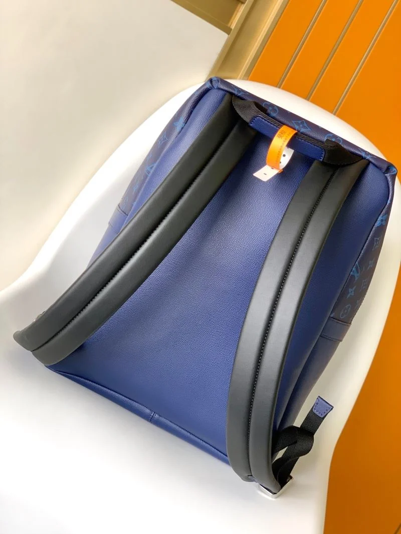 Louis Vuitton Backpacks Unisex 39308