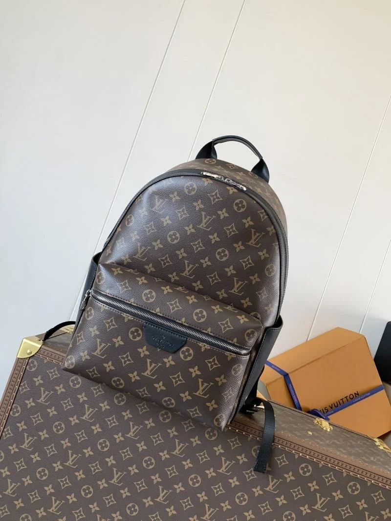 Tailored Louis Vuitton Backpacks 38955