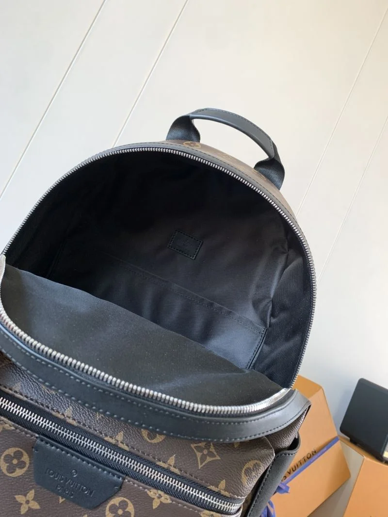Tailored Louis Vuitton Backpacks 38955