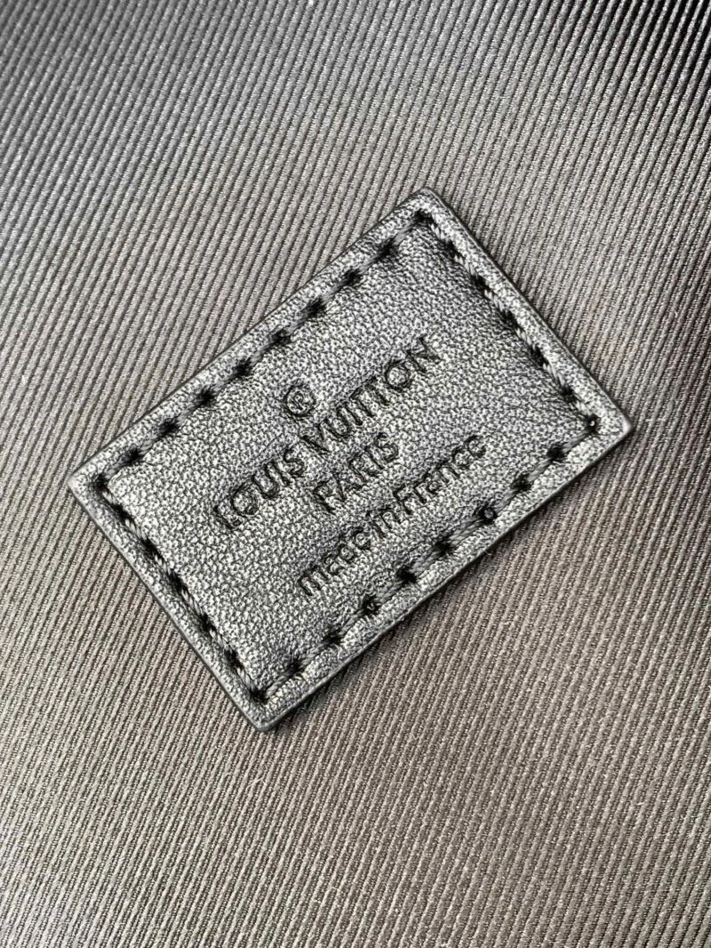 Louis Vuitton Backpacks Cozy 38936