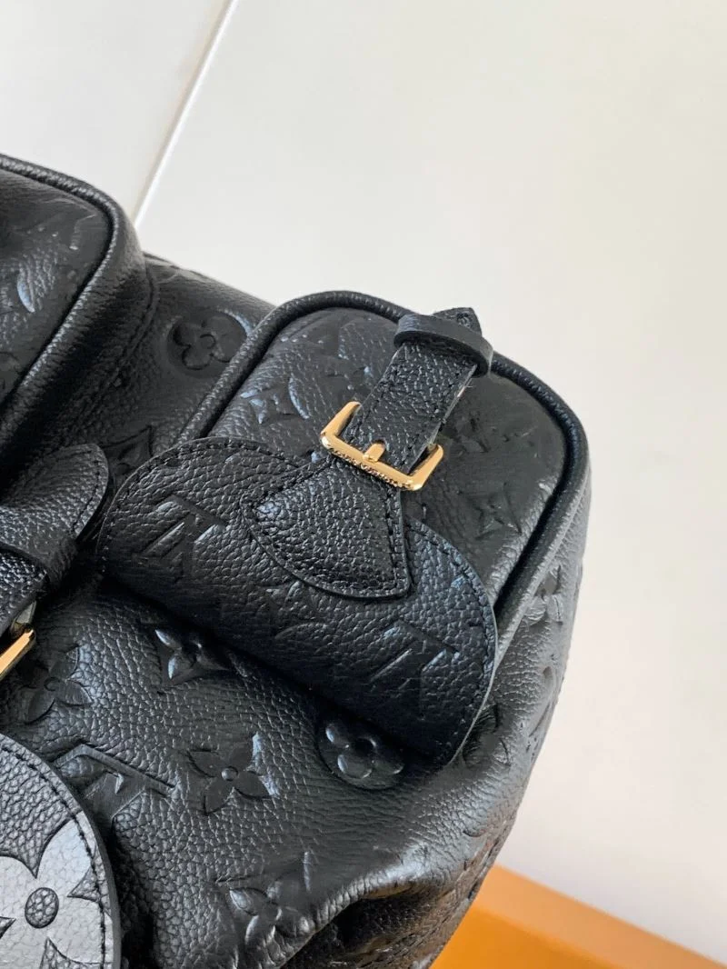 Stretchable Louis Vuitton Backpacks 38929