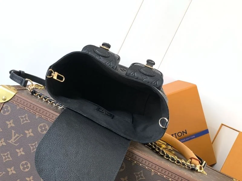 Stretchable Louis Vuitton Backpacks 38929