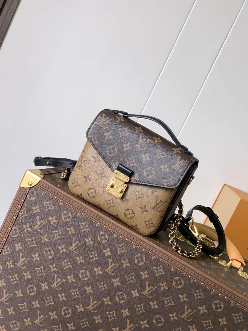 Louis Vuitton Backpacks FastDry 38924