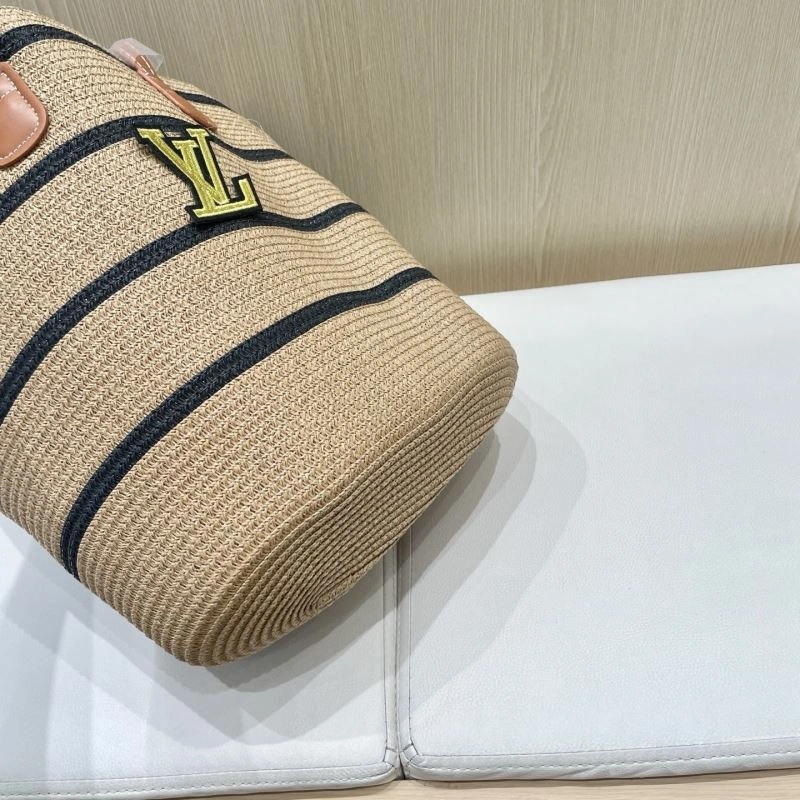 WaterResistant Louis Vuitton Bags 255570