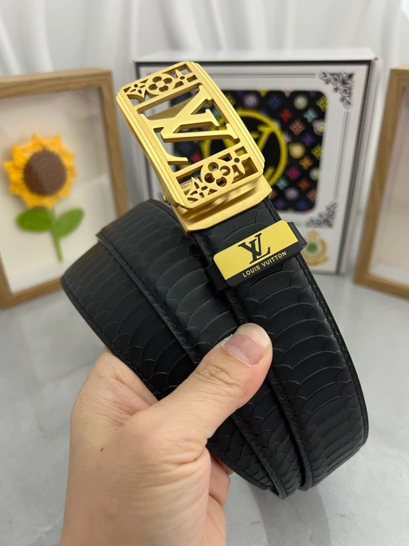 Louis Vuitton Belts OdorResistant 299308