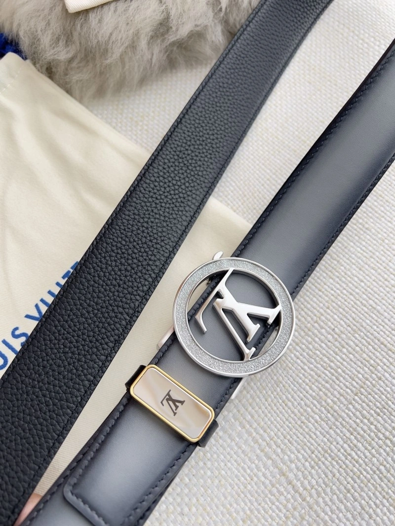 Unique Louis Vuitton Belts 299281