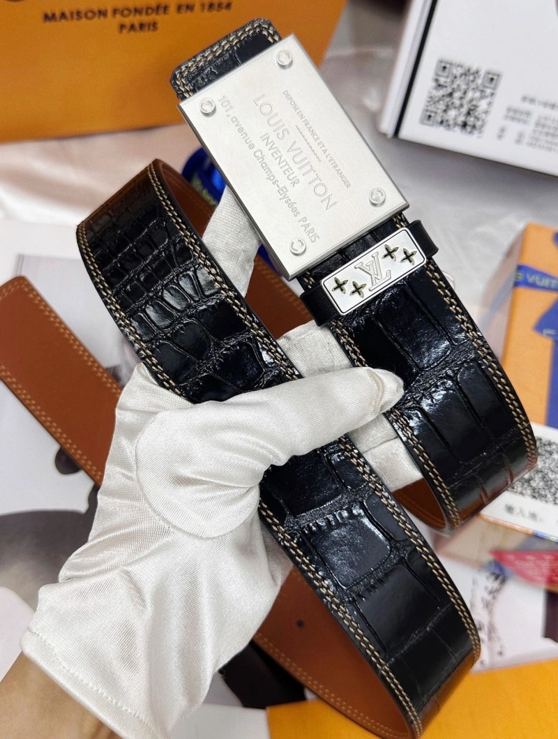 Louis Vuitton Belts Breathable 299292