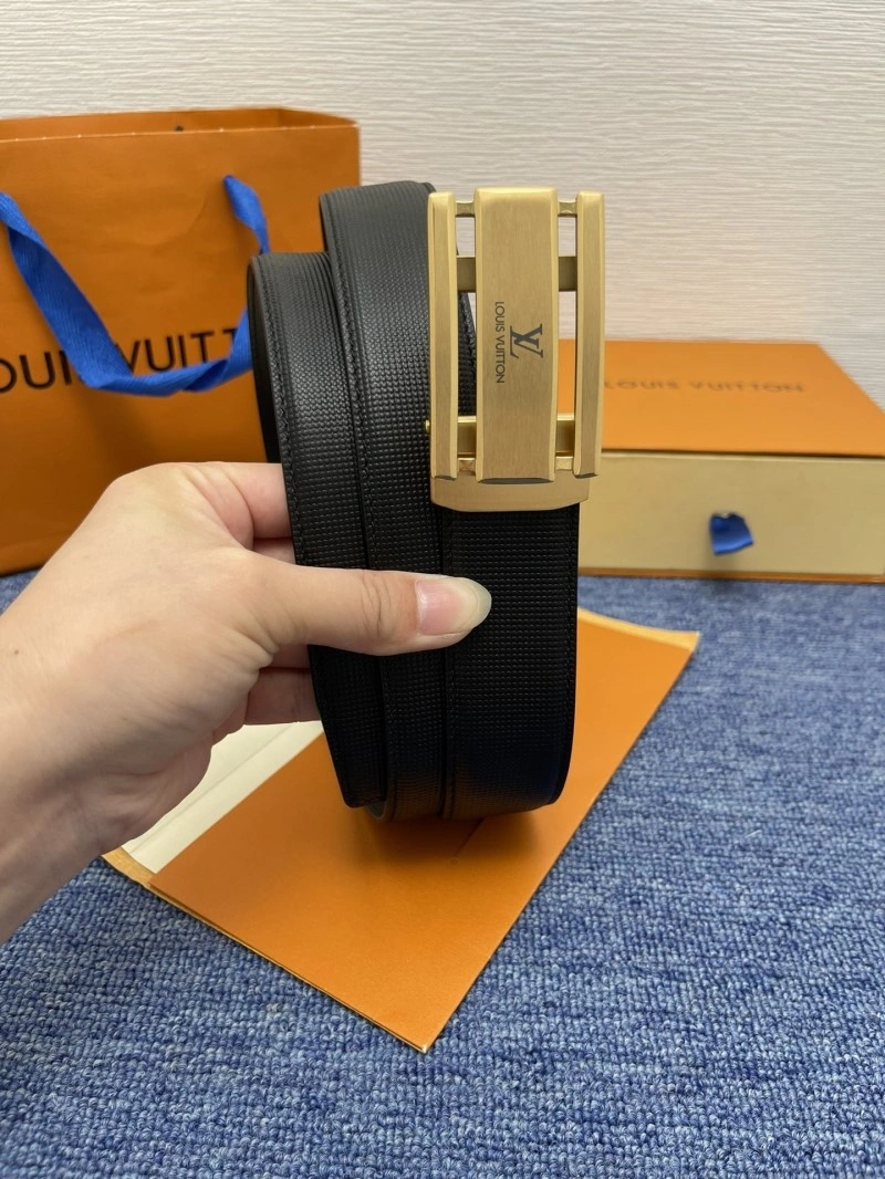 Louis Vuitton Belts ZipUp 299247