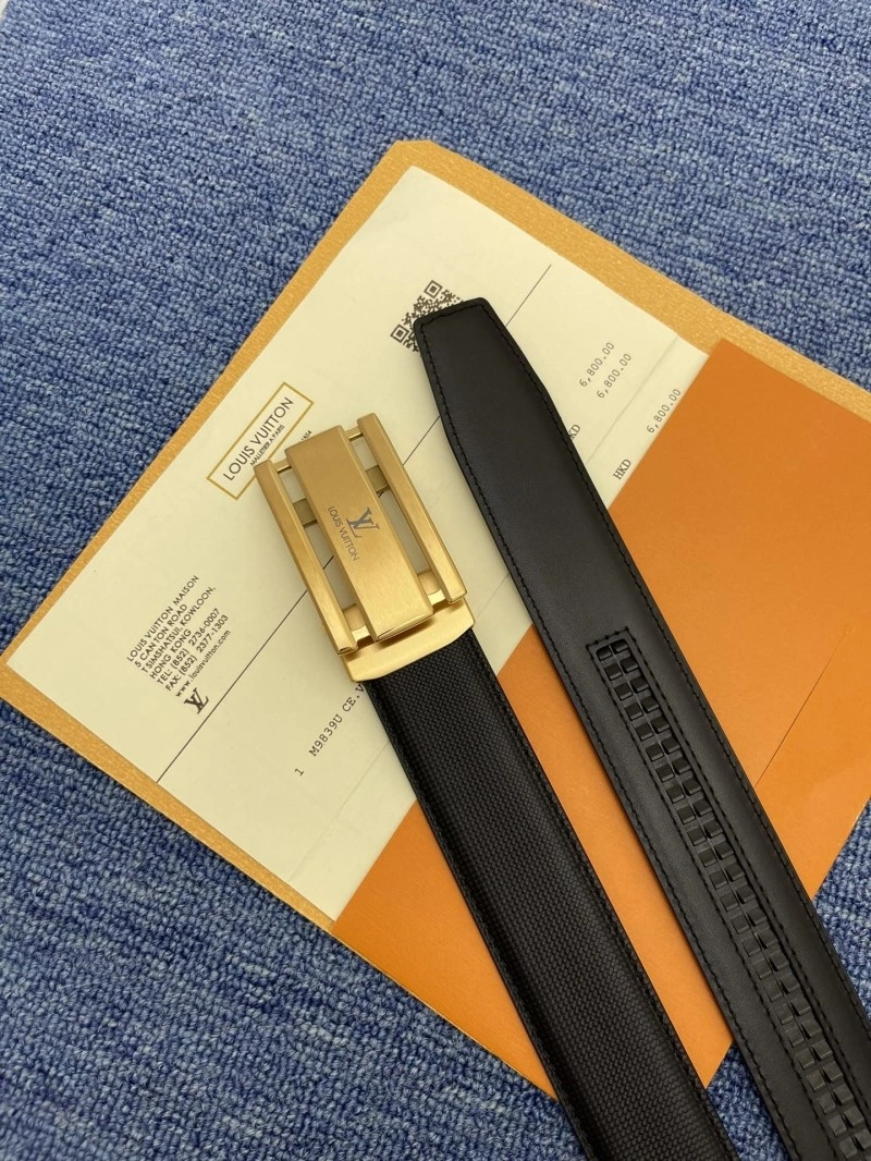 Louis Vuitton Belts ZipUp 299247
