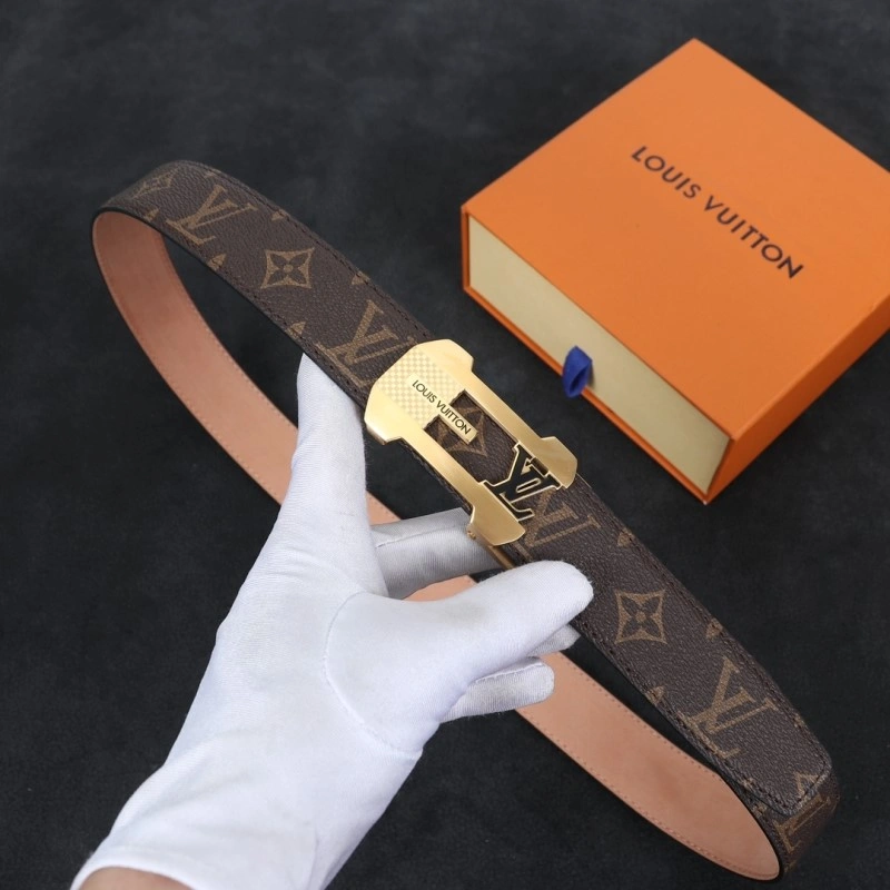 EyeCatching Louis Vuitton Belts 299196