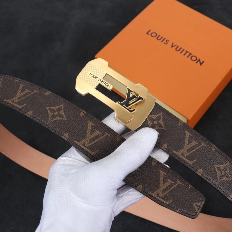 EyeCatching Louis Vuitton Belts 299196