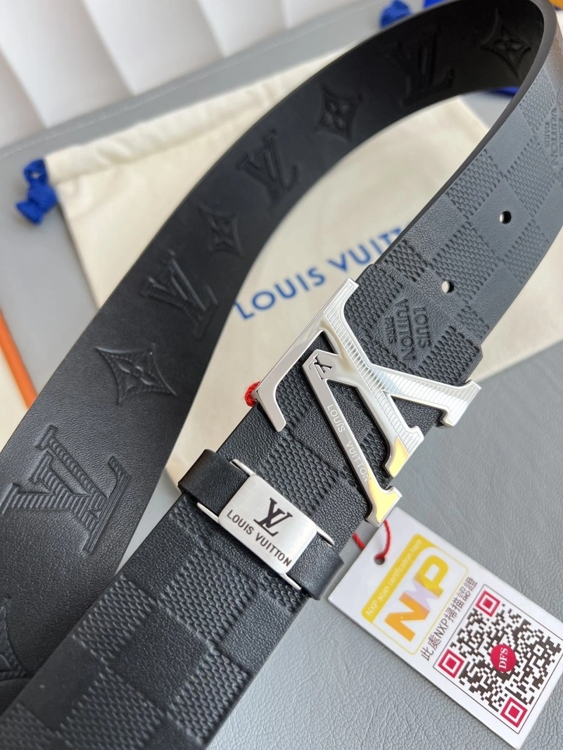 Snug Louis Vuitton Belts 299187