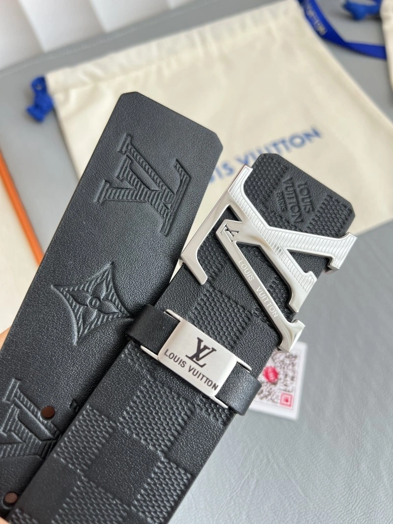 Snug Louis Vuitton Belts 299187