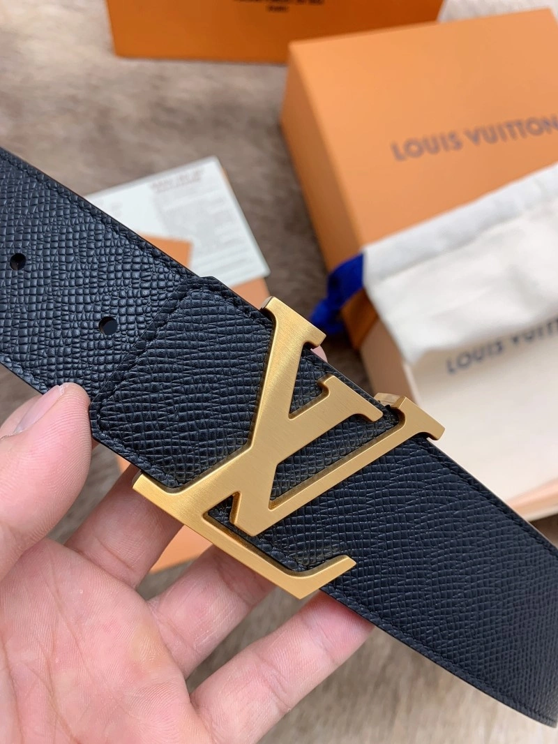 NewStyle Louis Vuitton Belts 299158