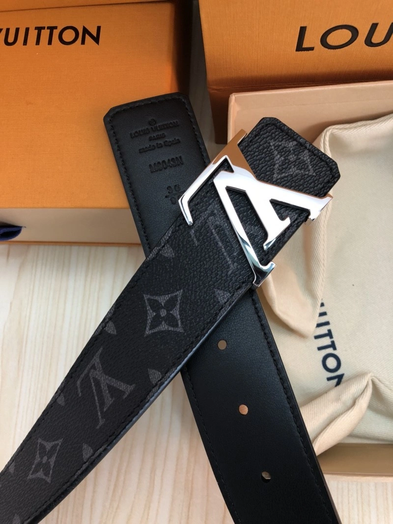 Louis Vuitton Belts Versatile 299169