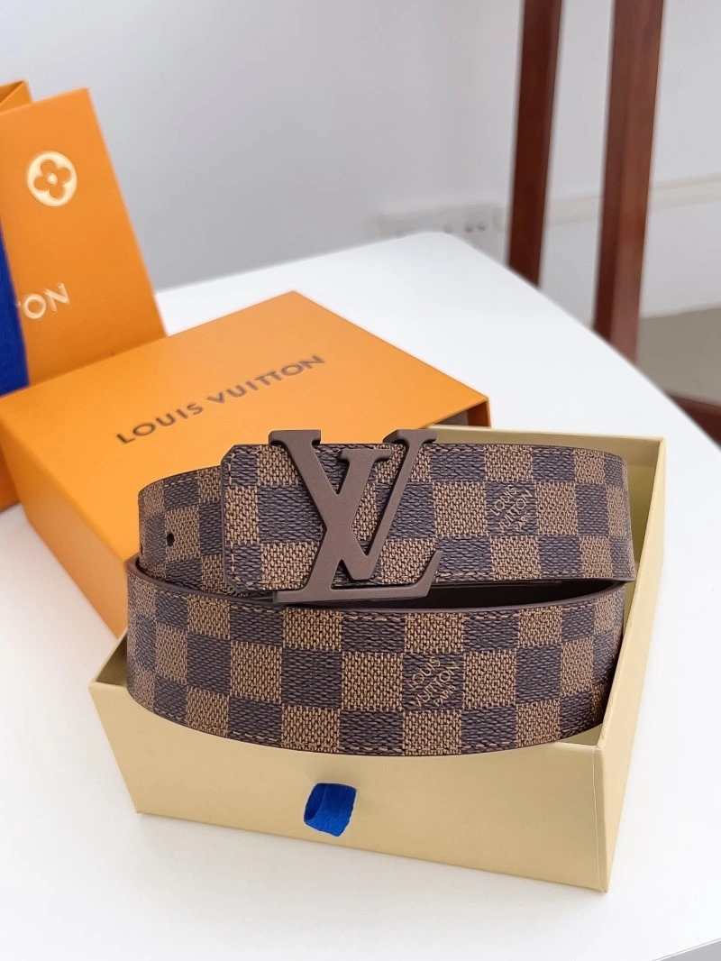 Louis Vuitton Belts Flexible 299156