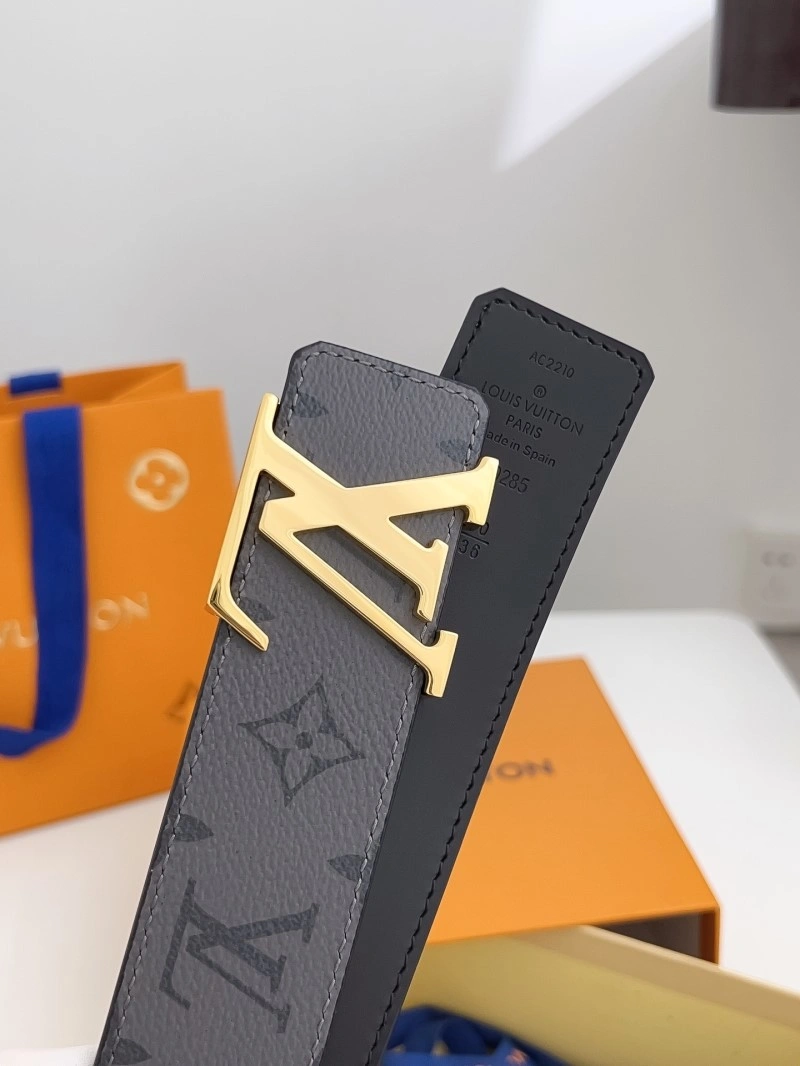 Unique Louis Vuitton Belts 299168