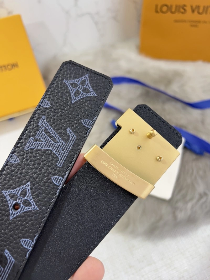 Lightweight Louis Vuitton Belts 299172