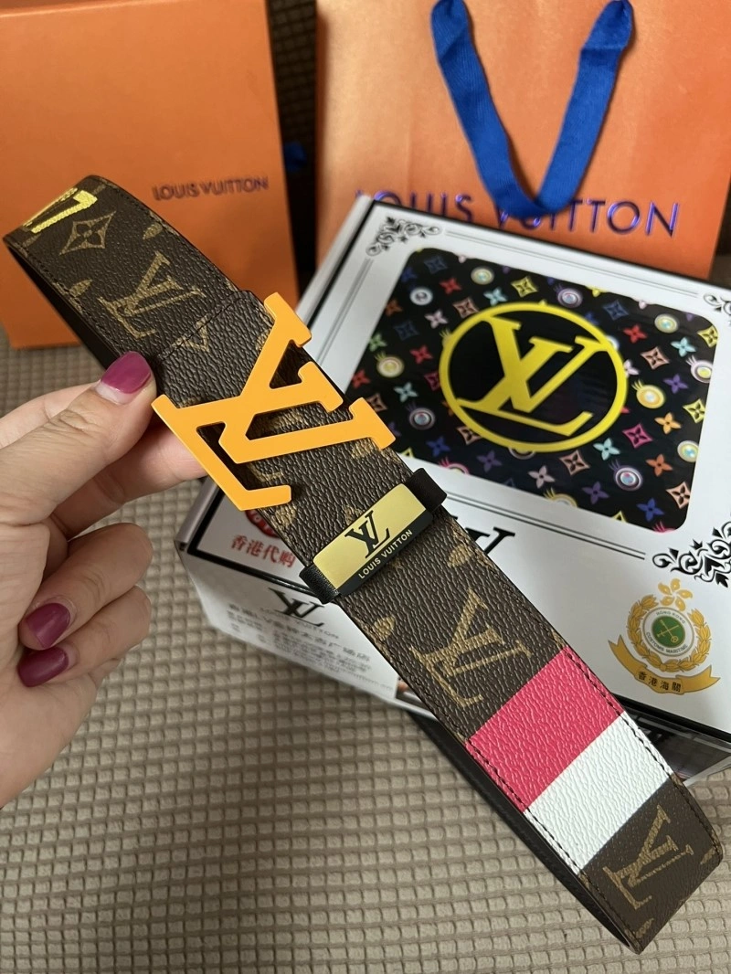 Effortless Louis Vuitton Belts 299173
