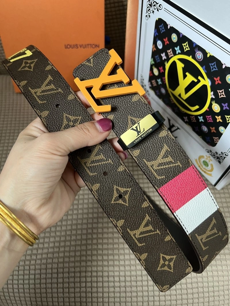 Effortless Louis Vuitton Belts 299173