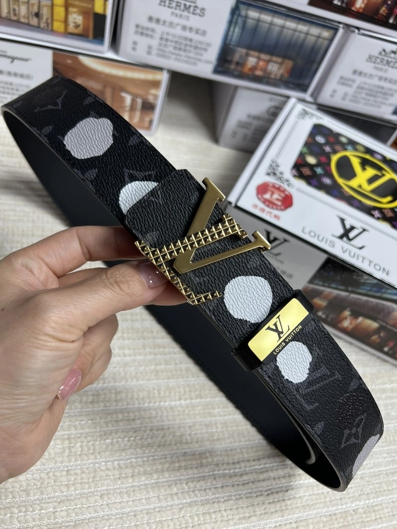 Louis Vuitton Belts SmoothTexture 299153
